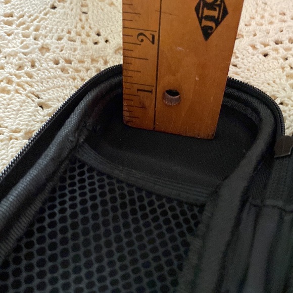 Cordless Electric razor hard shell travel case Storage carrying case black - Picture 9 of 9